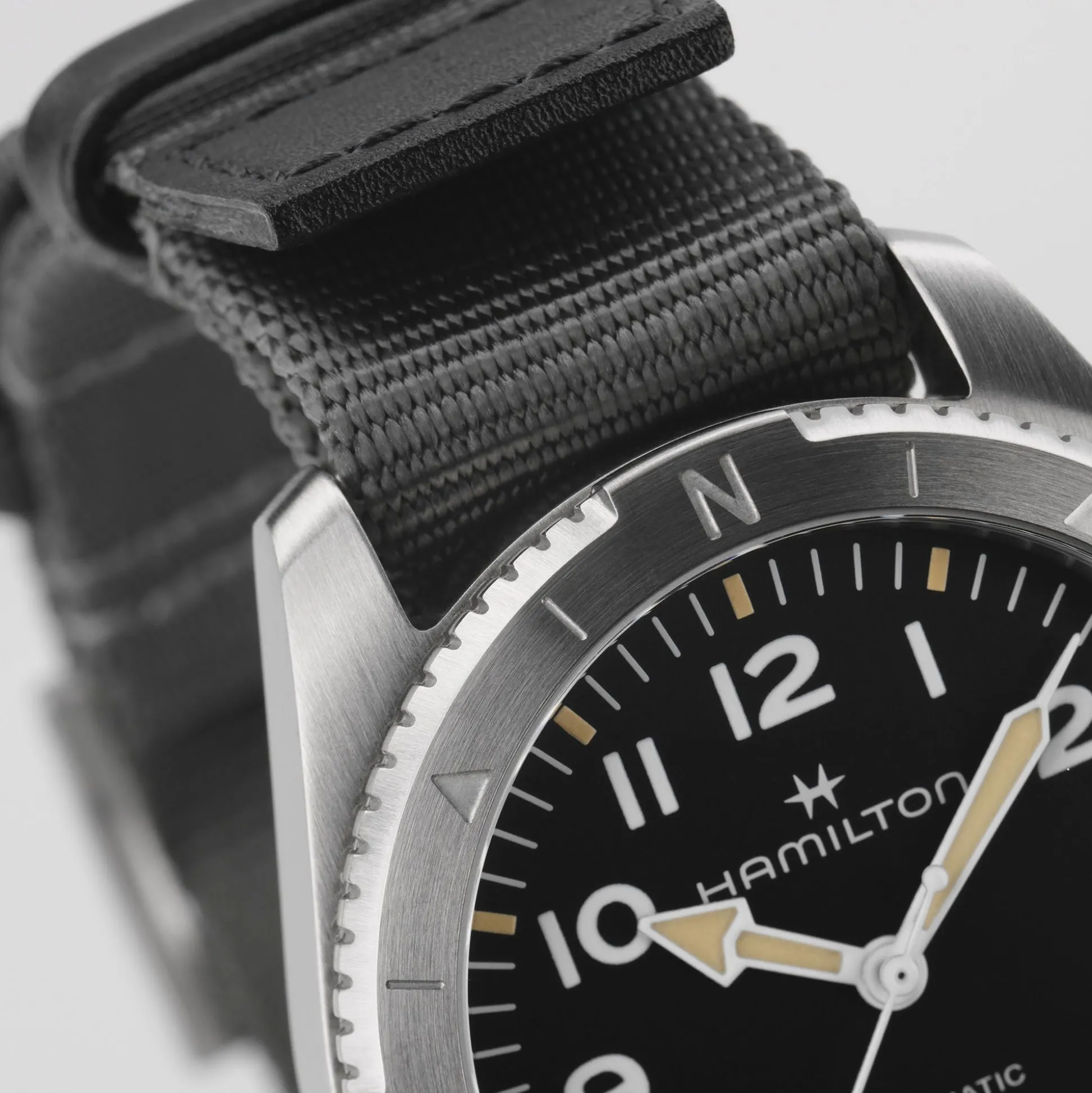 Khaki Field Expedition Auto