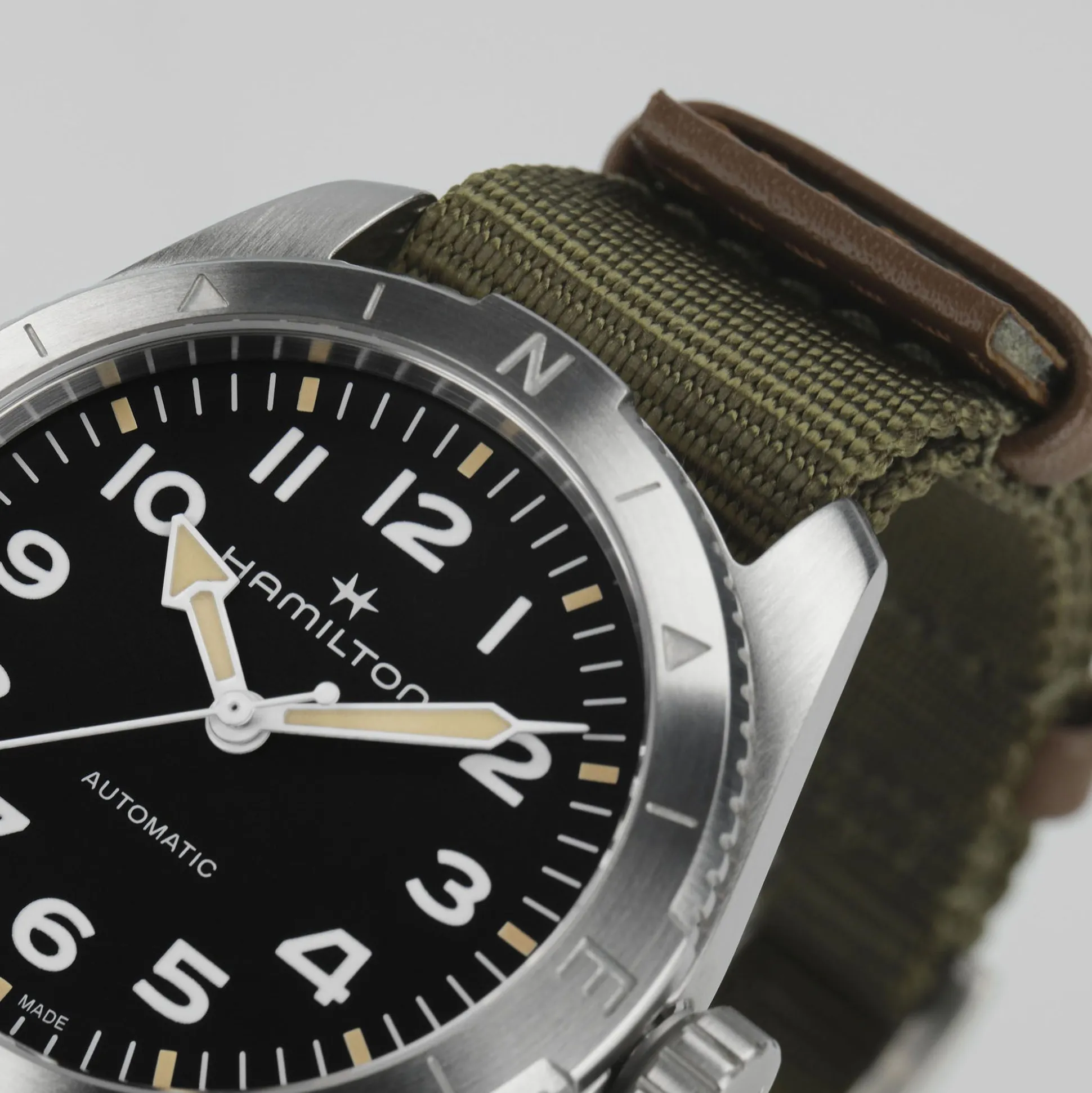 Khaki Field Expedition Auto