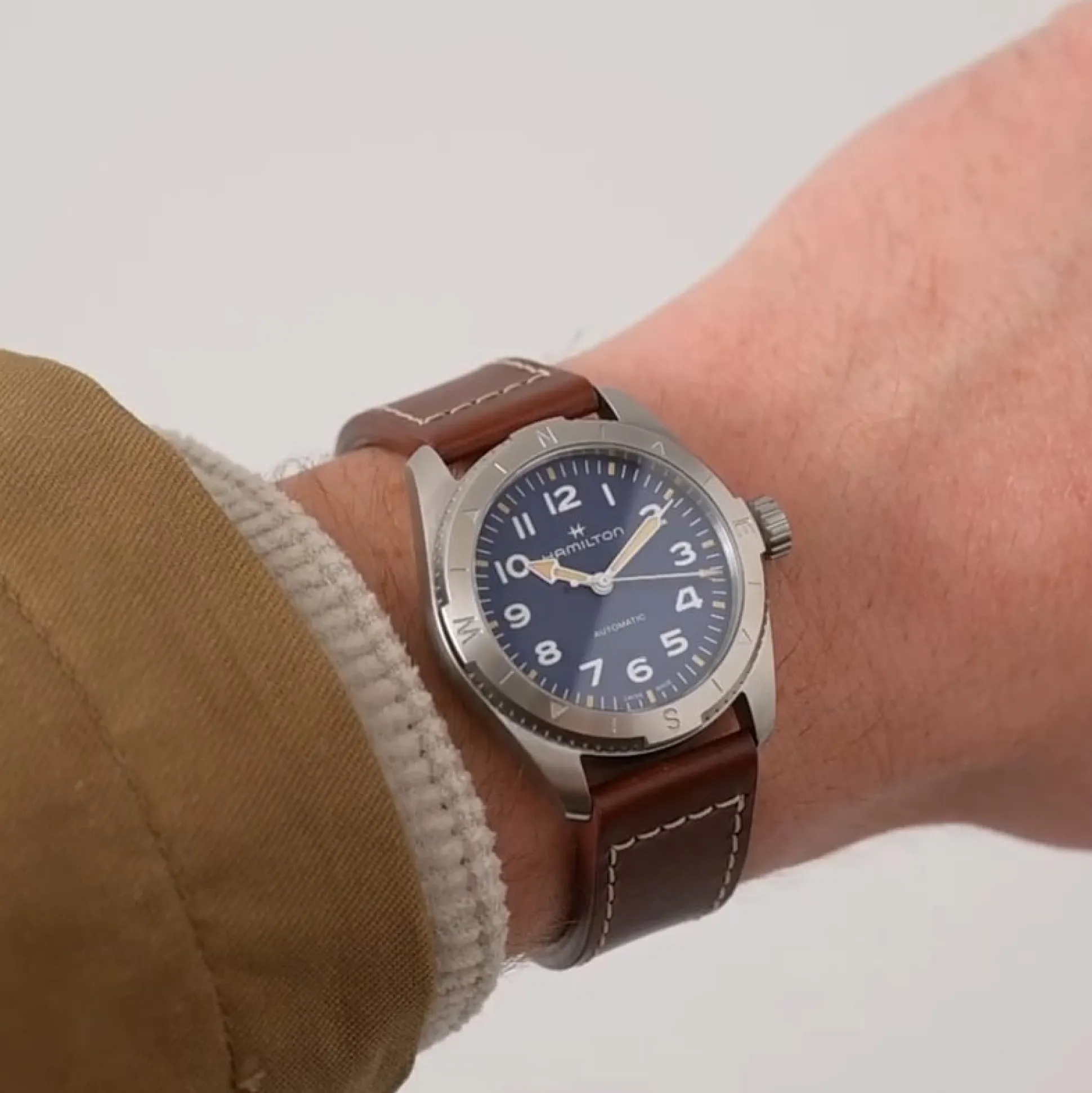 Khaki Field Expedition Auto