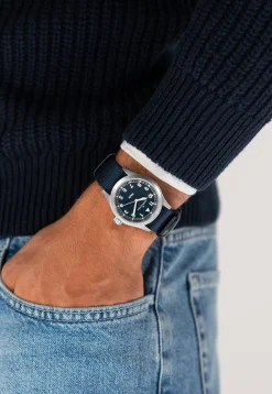 Khaki Field Quartz 38mm